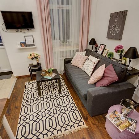 Lovely Apartment At Basilica Budapest Luaran gambar